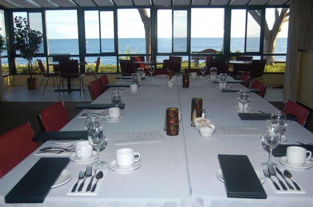 Driftwood Inn Sechelt Esterno foto